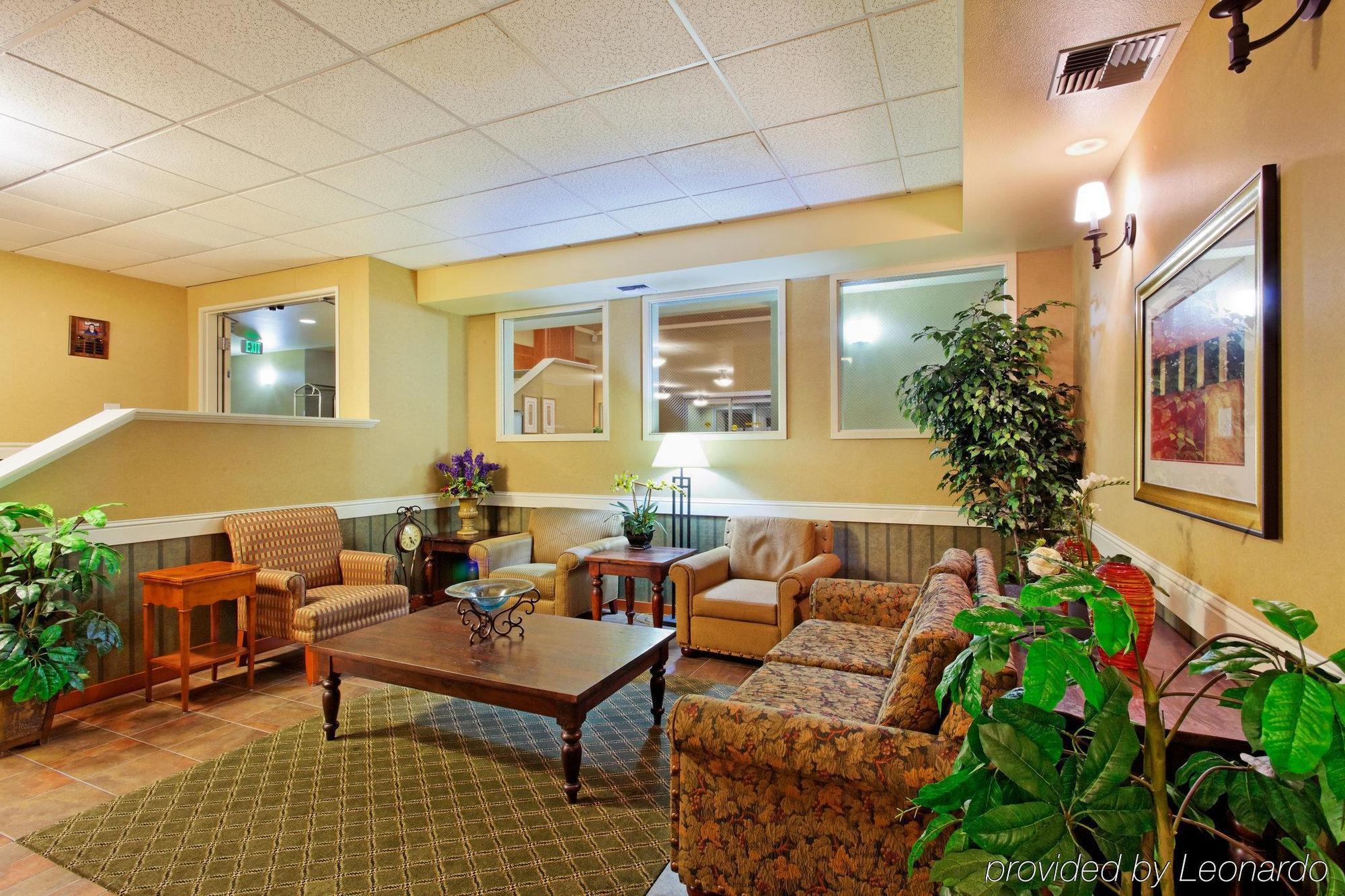 Holiday Inn Express Hotel & Suites Everett, An Ihg Hotel Interieur foto