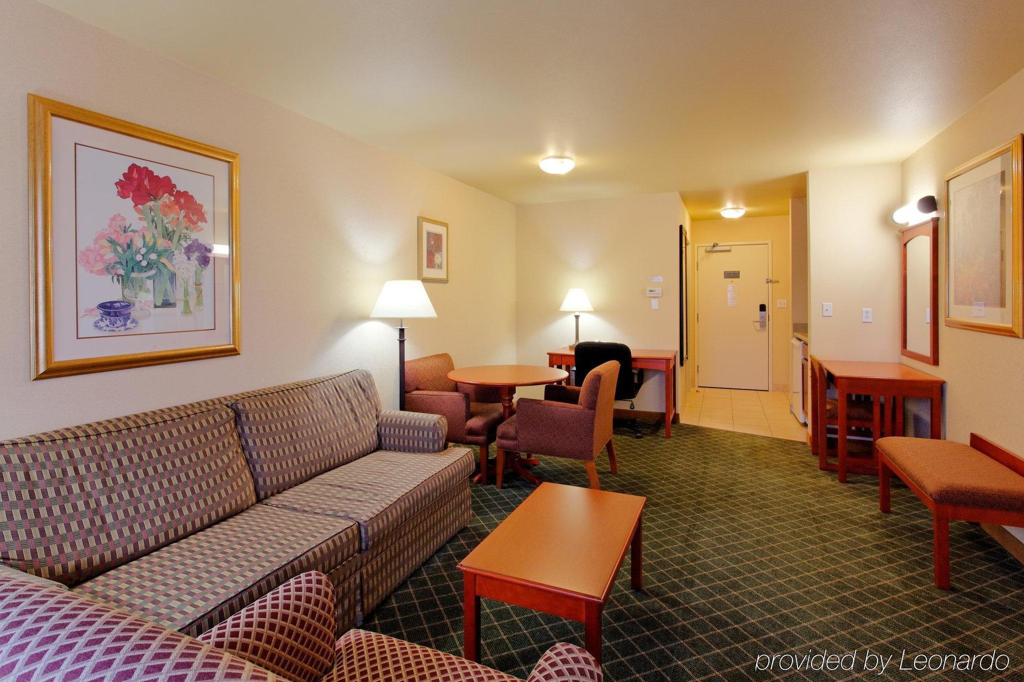 Holiday Inn Express Hotel & Suites Everett, An Ihg Hotel Interieur foto