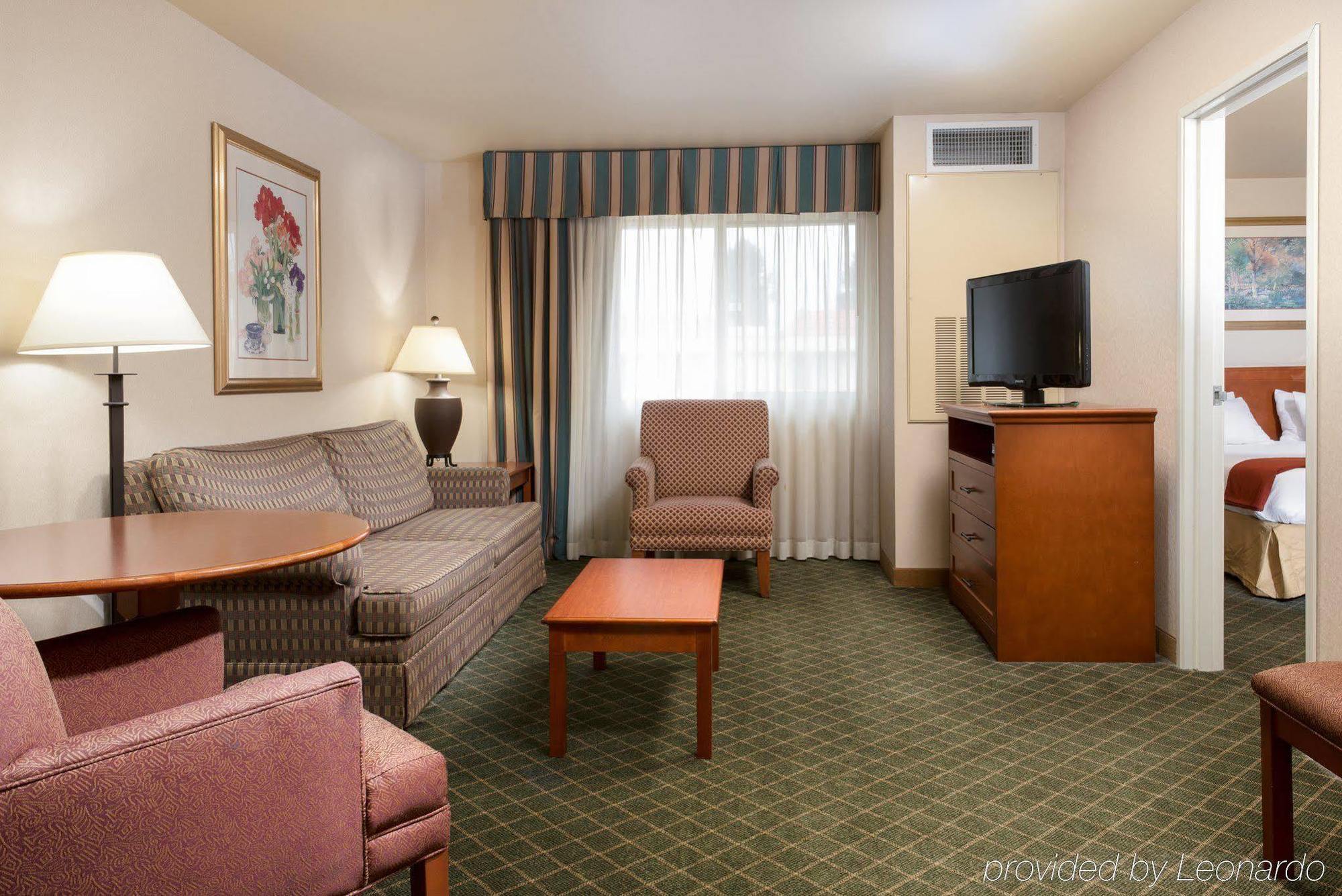 Holiday Inn Express Hotel & Suites Everett, An Ihg Hotel Buitenkant foto