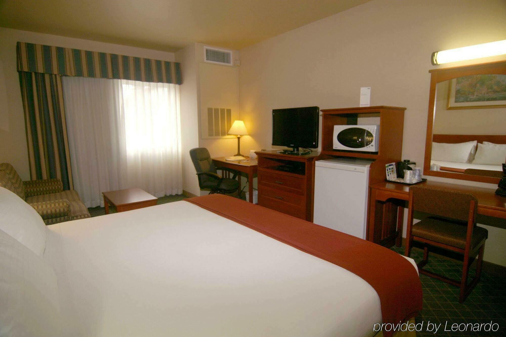 Holiday Inn Express Hotel & Suites Everett, An Ihg Hotel Buitenkant foto